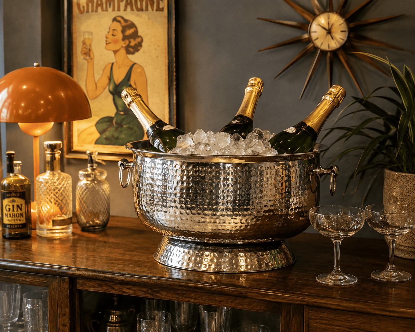 Vintage champagnekøler i antik messingfinish